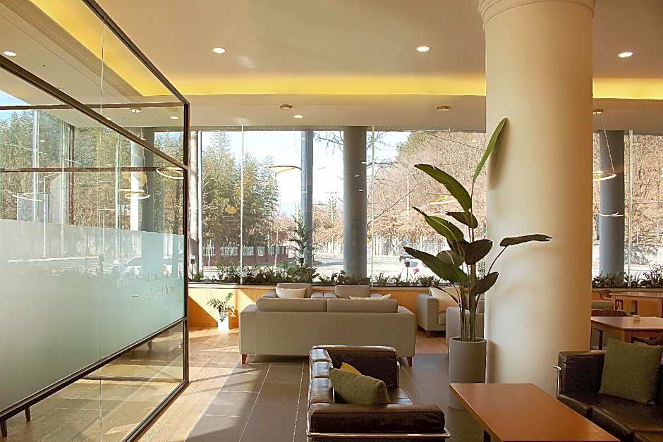 Crown Hotel Changwon