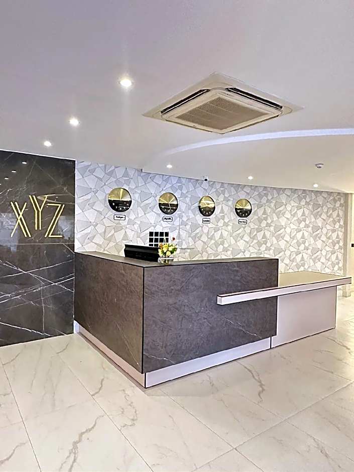 XYZ Hotel Al Tawon