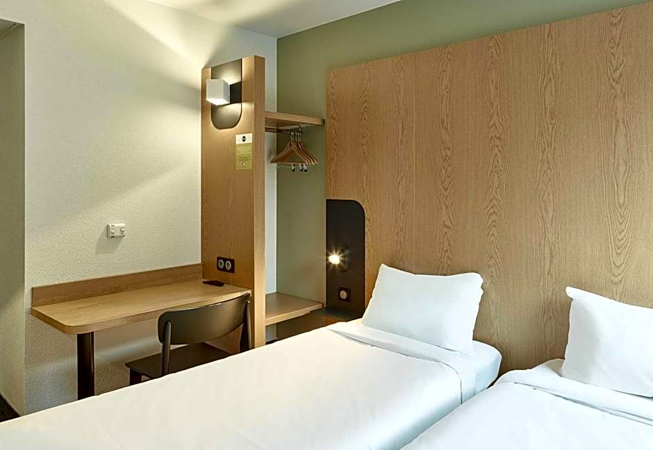 B&B Hôtel ORLY CHEVILLY Marché International