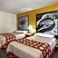 Super 8 by Wyndham Bakersfield South CA