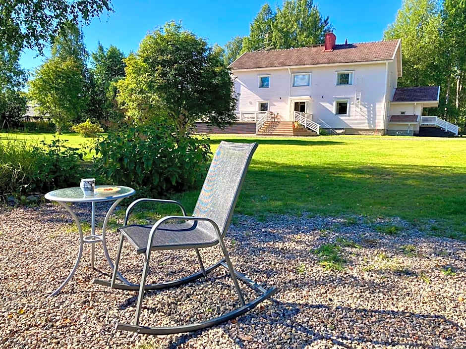 Kotolinna, Kotomo Oy