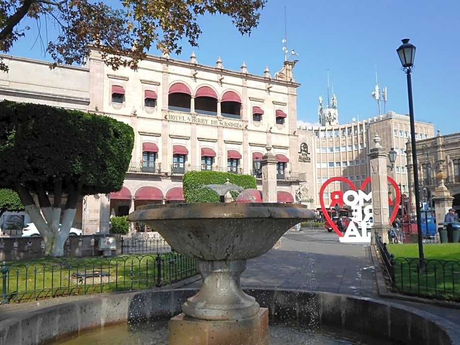 Hotel Virrey De Mendoza