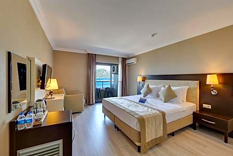 Double Room with Sea View