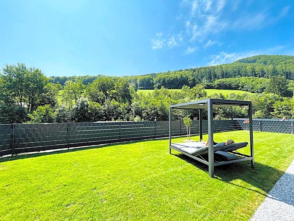 Voralpen Lodge - Ferienhaus mit Gym, Sauna & Hot Tub