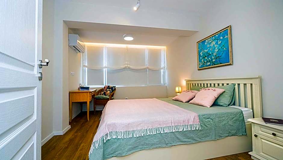 Central DELUXE Apartment