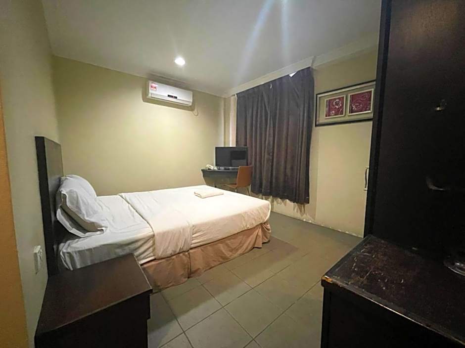 OYO 90411 Perdana Hotel Labuan