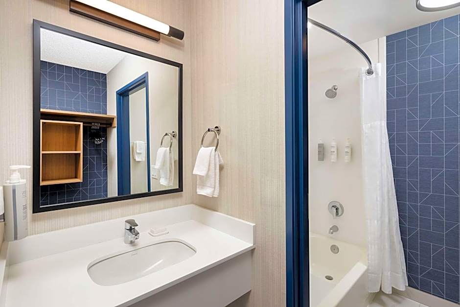 Spark by Hilton Salt Lake City Airport