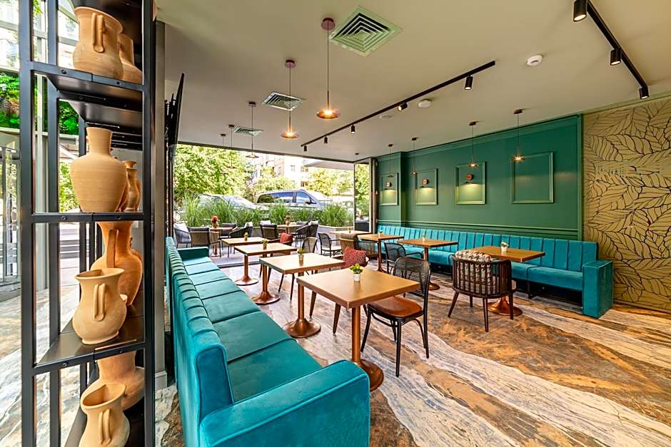 Tomis Garden Bucuresti