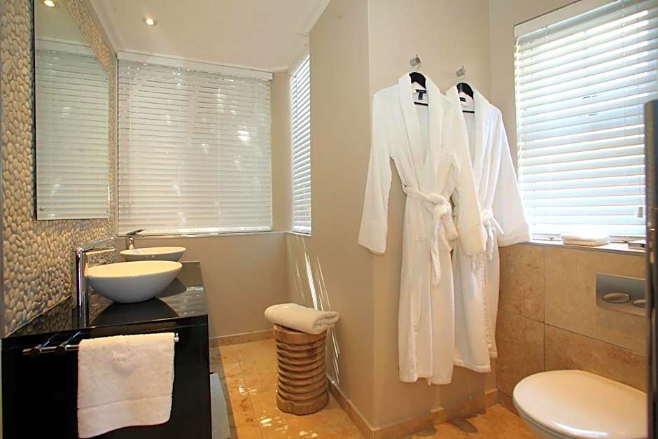 Periwinkle Lodge Guest House