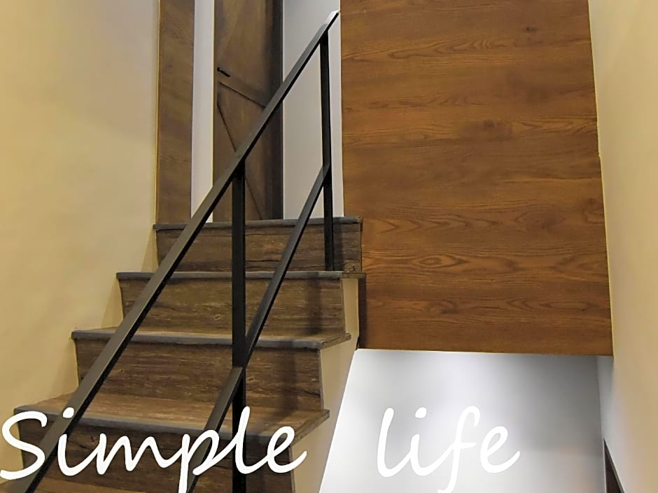 Simple Life Room