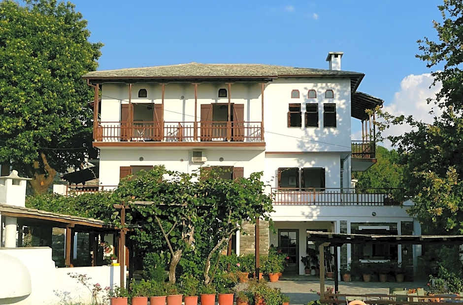 Hotel Vrionis