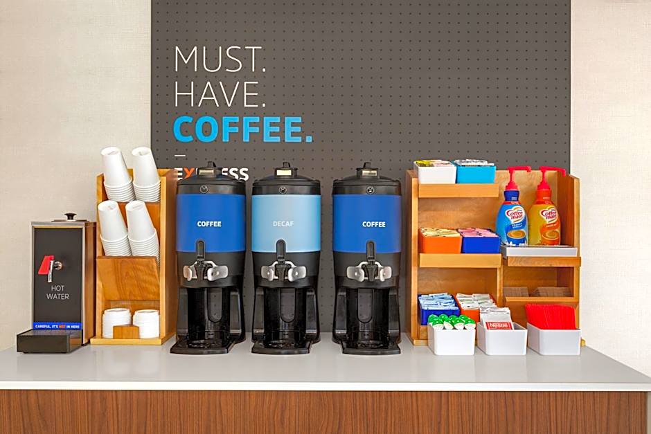 Holiday Inn Express Hotel & Suites Denver Airport By IHG