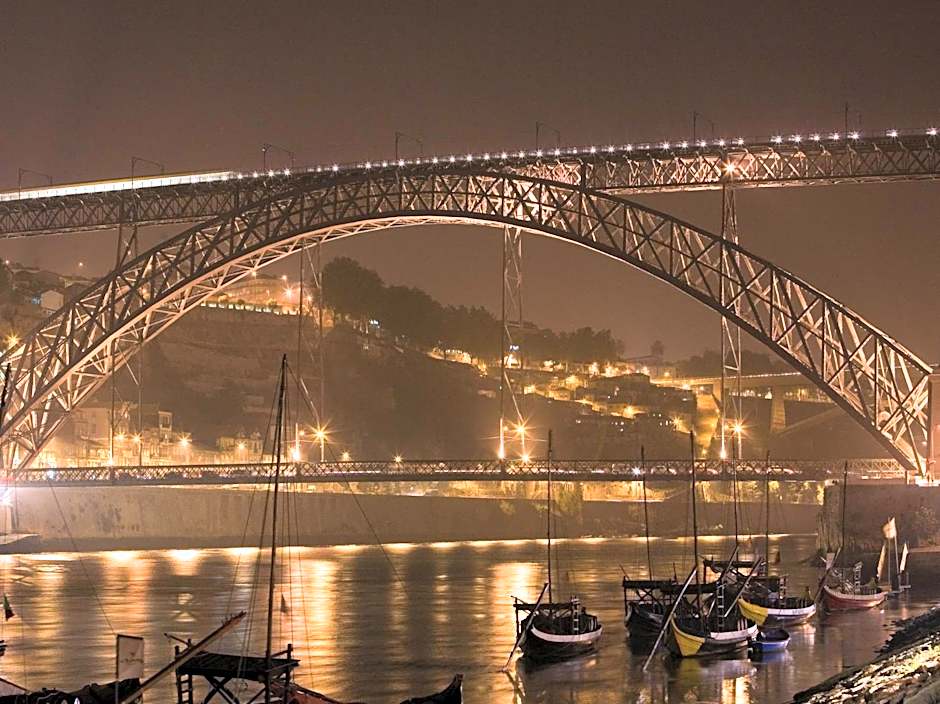 Hotel ibis Porto Sao Joao