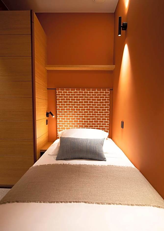 B-Lodge – Louvain-la-Neuve, NY