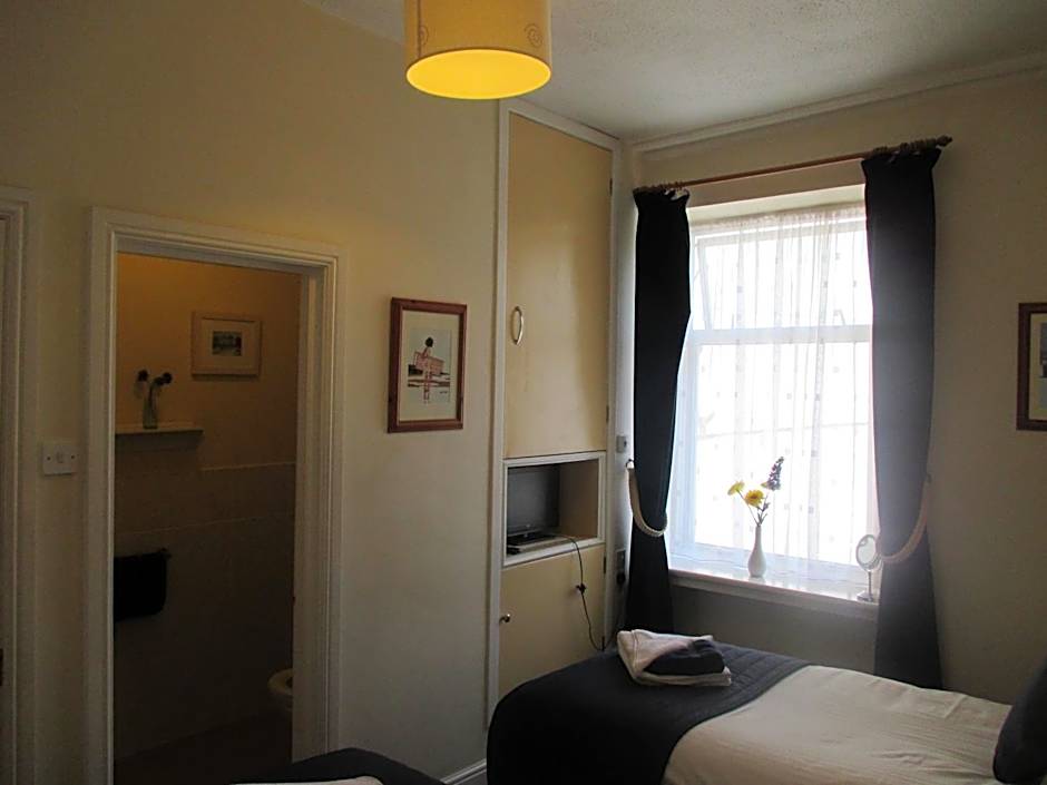 Caledonia Guest House