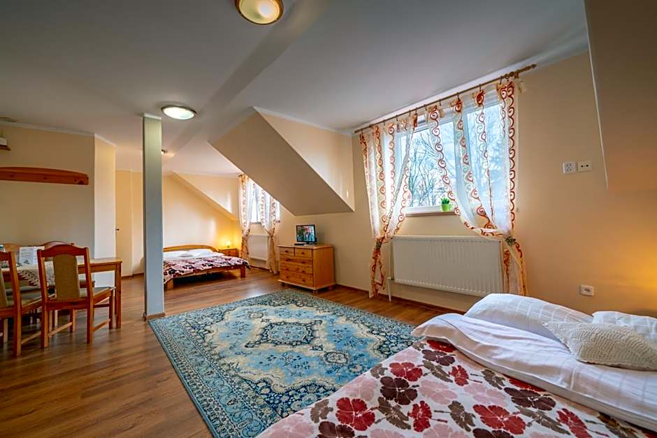 Harmont Montis- dawna Zającówka- IDEALNA lokalizacja - leśna enklawa w centrum miasta! Sauna, masaże, zabiegi spa!