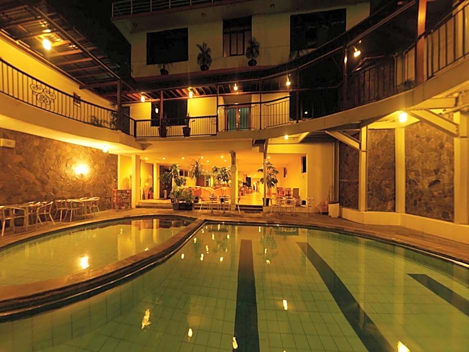 Grand Pasundan Convention Hotel