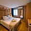 Le Cosy