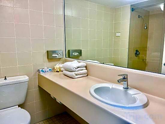 Acacia Court Hotel
