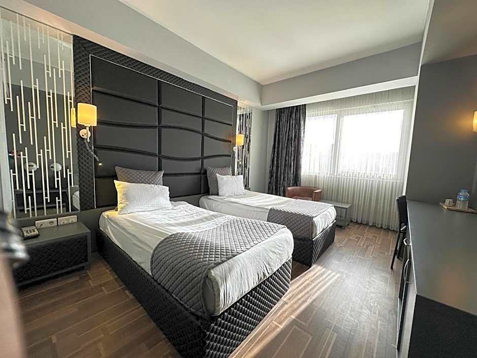 City One Hotel