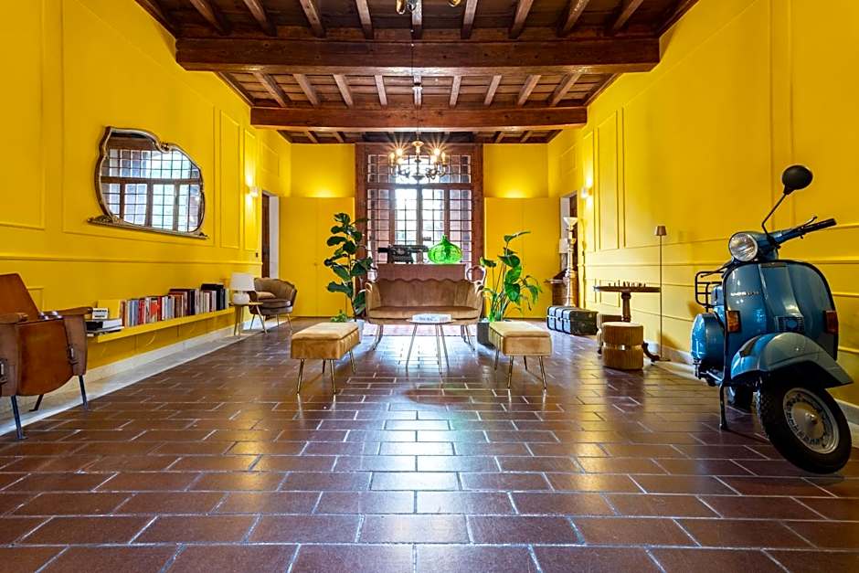 La Celeste Galeria