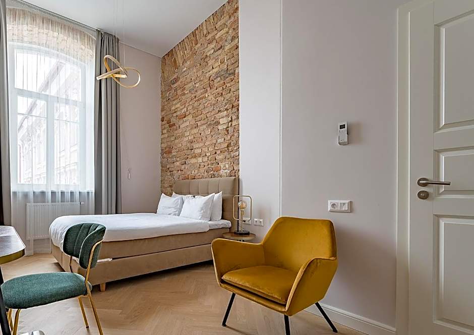 St Casimir Apartments