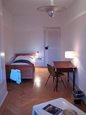 Single Room with Shared Bathroom