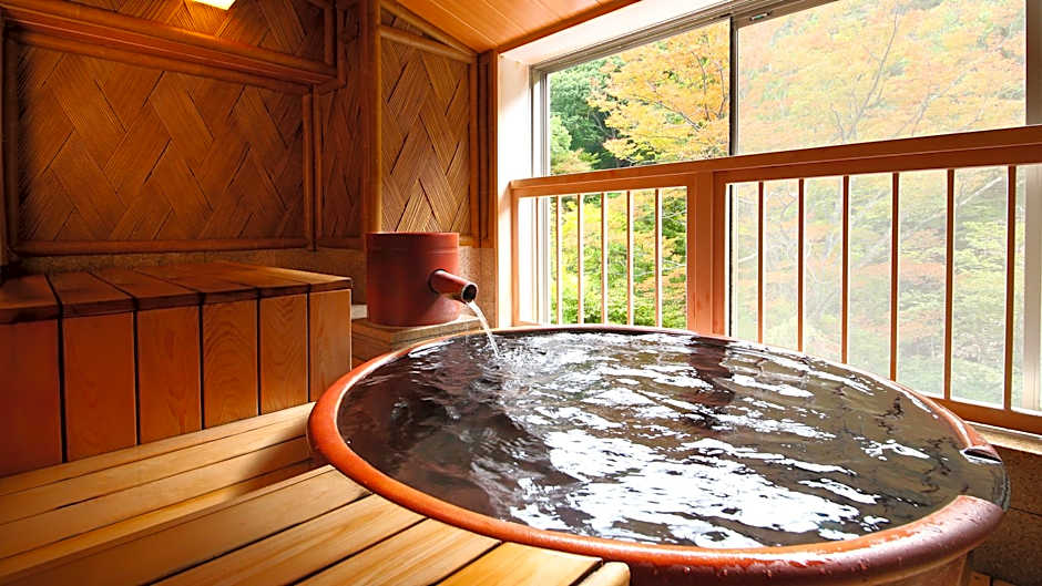Kakeyu Onsen Saito Hotel