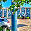 Arya Inn and Suites