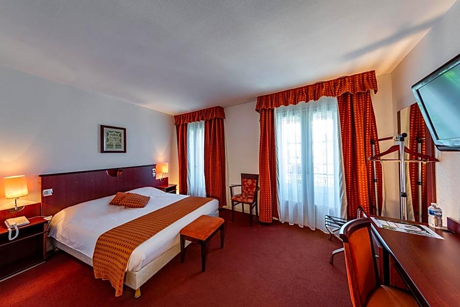 Noemys Neris Montlucon - hotel restaurant