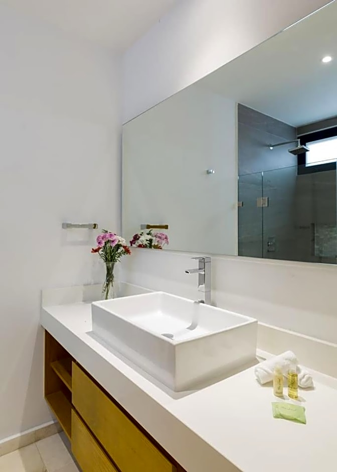 Infinity Suites