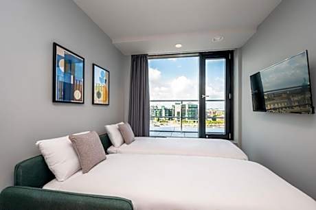 One Bedroom Apartment