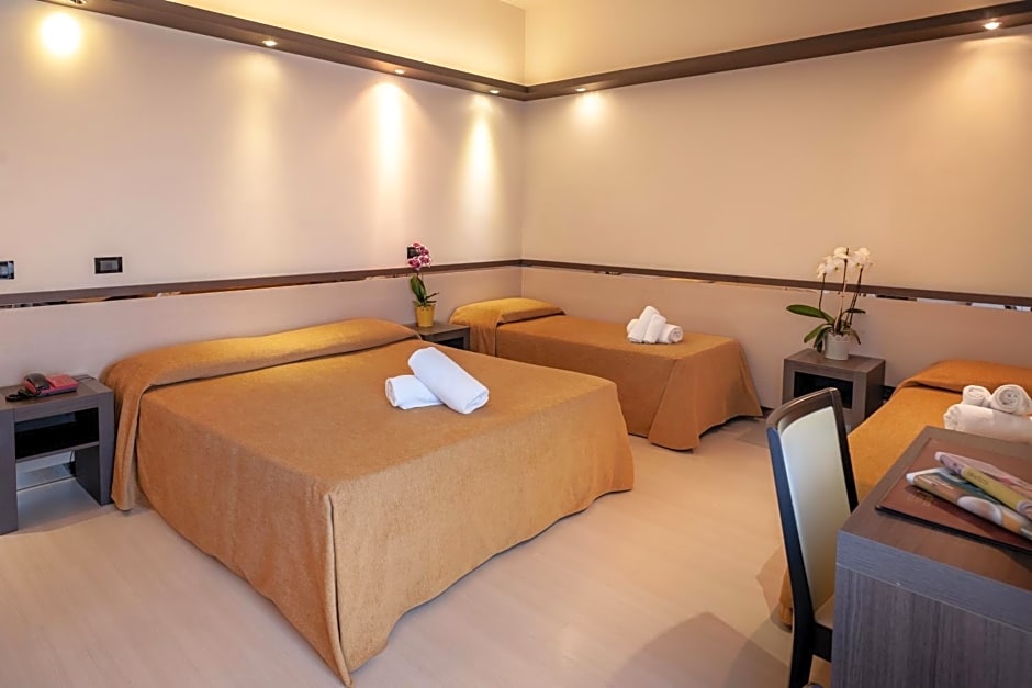 Hotel Mondial