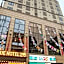 Hotel February Dong Seong Ro