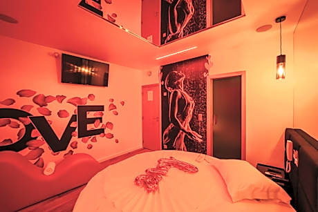 Double Room with Spa Bath