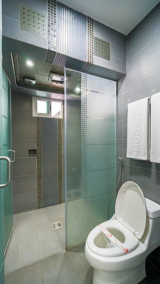 Kuboz Motor Hotel (Motel y Hotel)