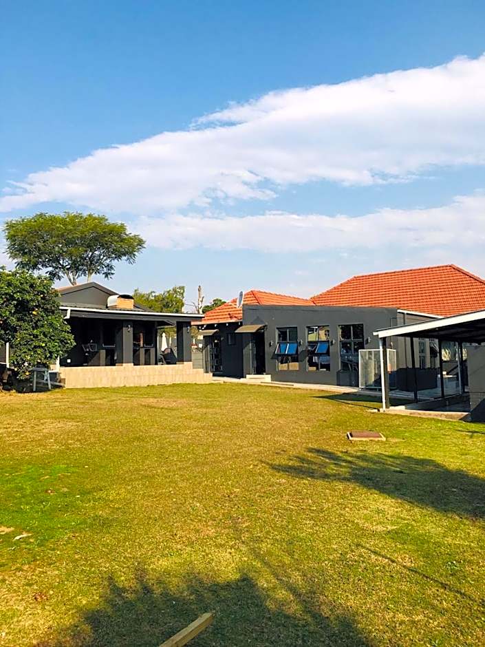 Mino Guest House