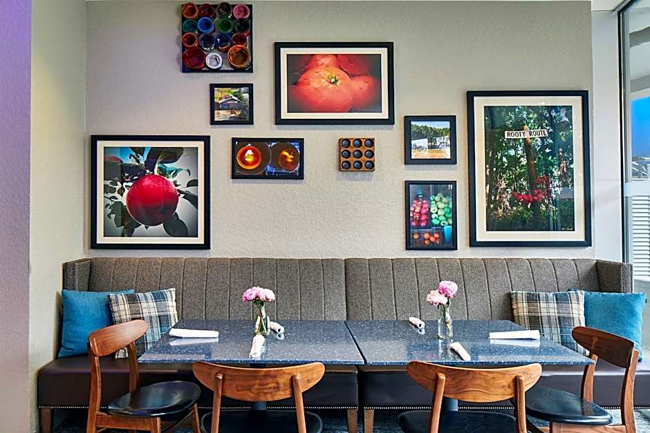 Four Points By Sheraton Tallahassee Downtown