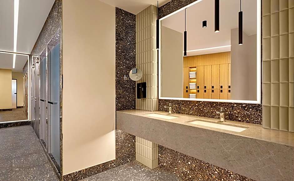 Sheraton Amsterdam Airport Hotel And Conference Center