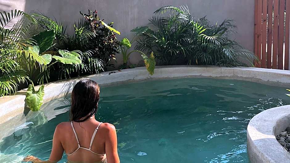 Casa Leah Puerto Escondido - Luxurious Seaside Retreat in Zicatela - 2 Outdoor Pools - Steps to The Beach - 10