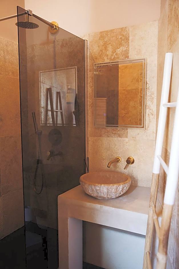 LE CLOS DES ARÔMES