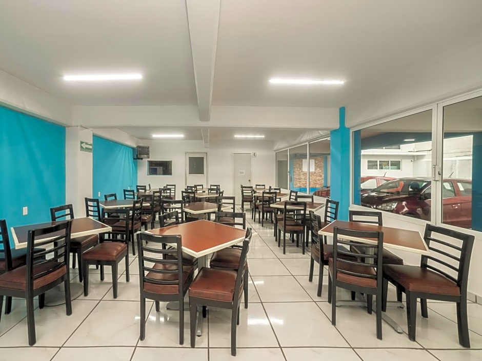 Hotel Puerto Inn