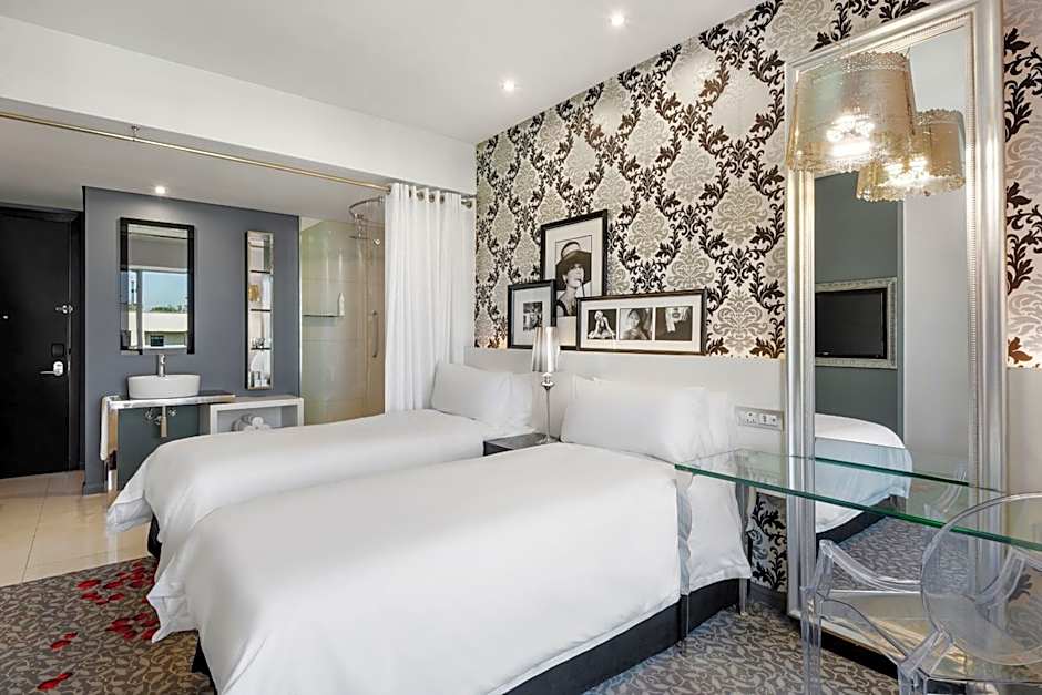 Protea Hotel by Marriott Fire & Ice Johannesburg Melrose Arch