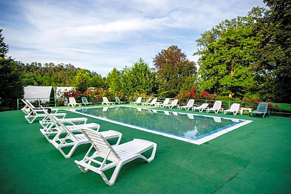 HOTEL MARION POIANA