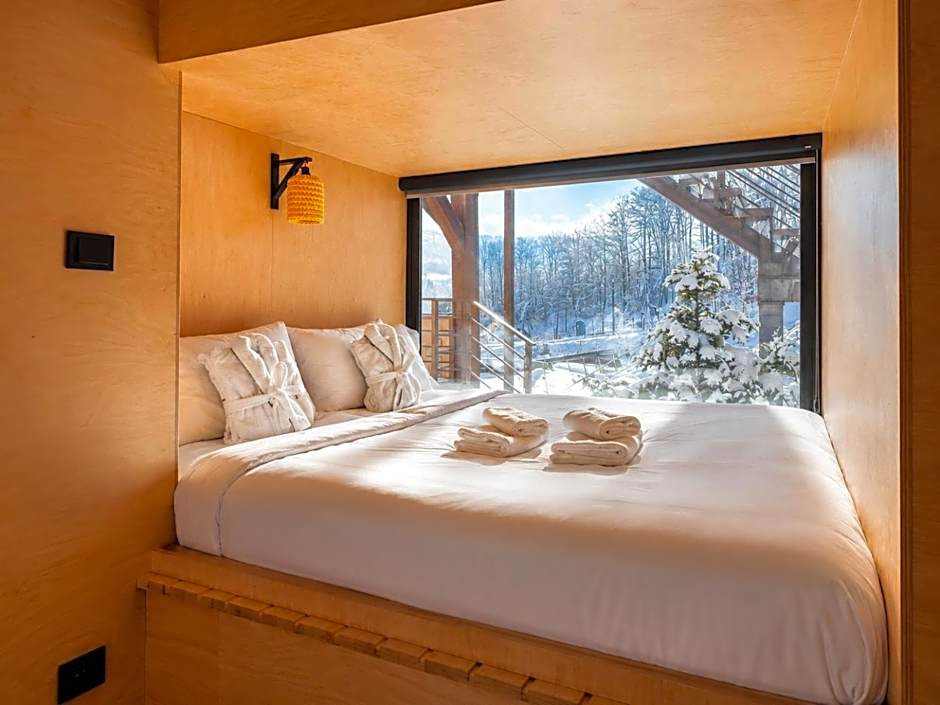Photo 1 of 12 of 1 Bedroom Apartment