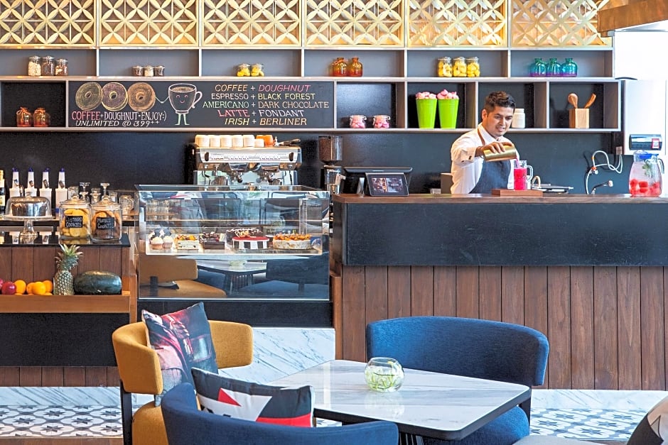 Renaissance by Marriott Ahmedabad Hotel