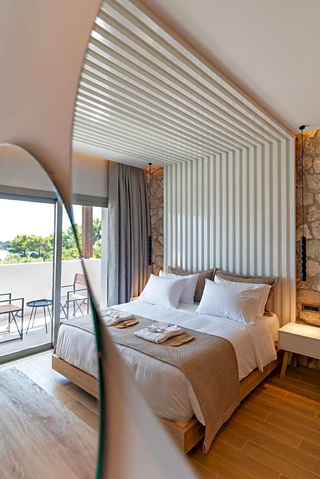 THERETRA PEFKI Seaside