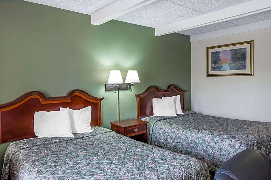 Rodeway Inn Laurens