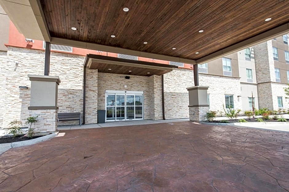 Holiday Inn Express & Suites Houston SE - Airport Area By IHG