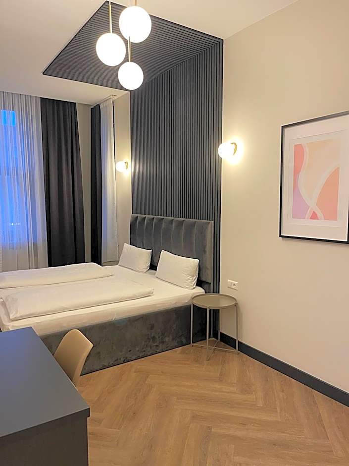Motel Blue Messe